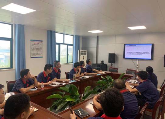 建材公司召開年中工作會(huì)議
