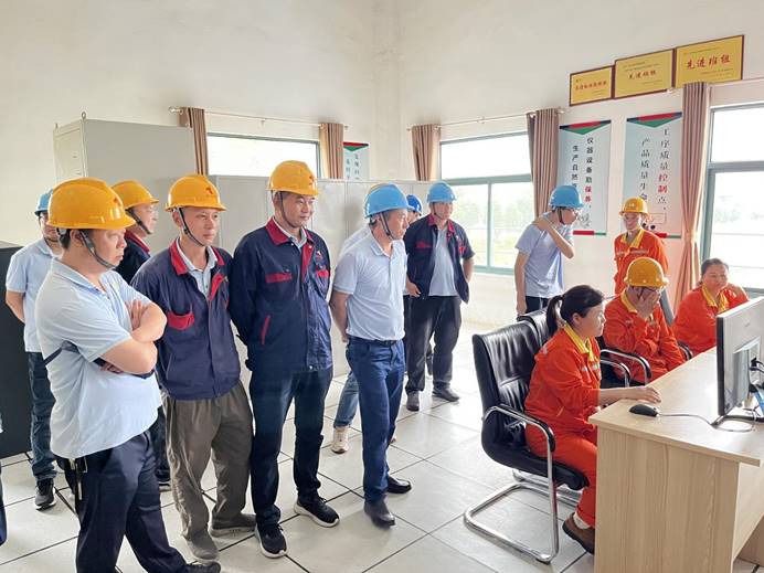 建材公司到廬江礦業(yè)開展5S管理對標學(xué)習